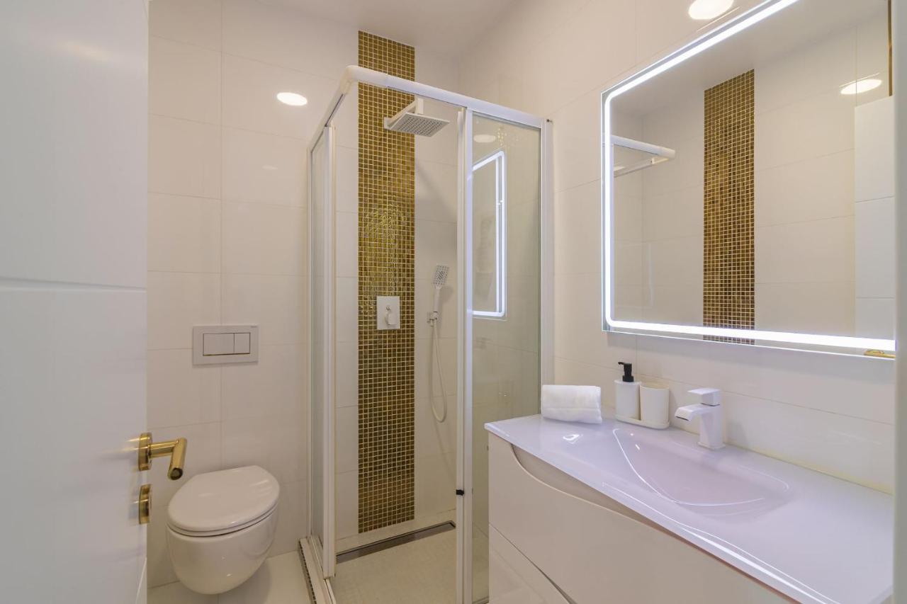 Premium By Homing Apartment